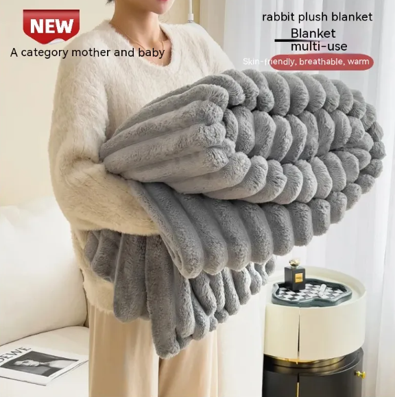 Bubble Velvet Throw Blanket