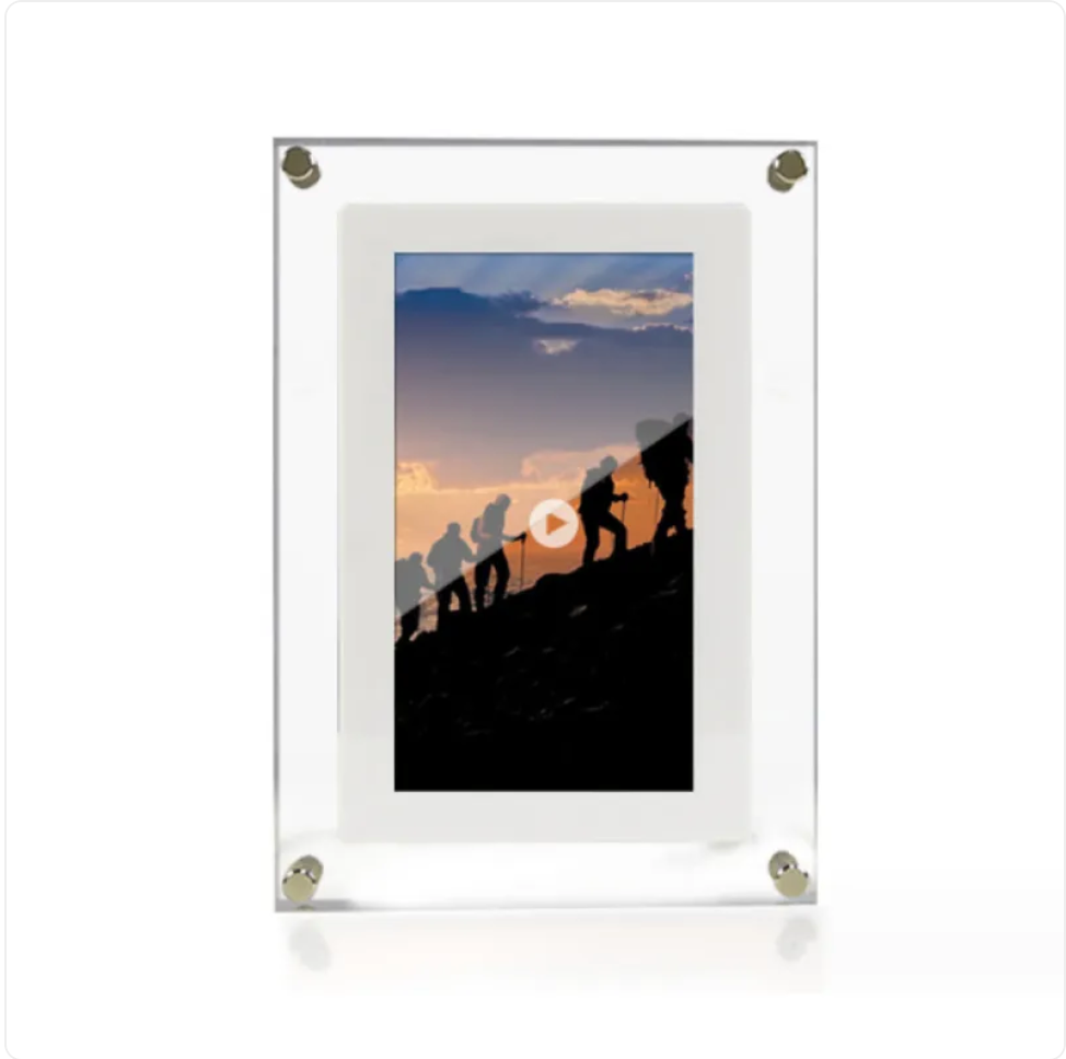 Digital Photo Frame with Video Playback